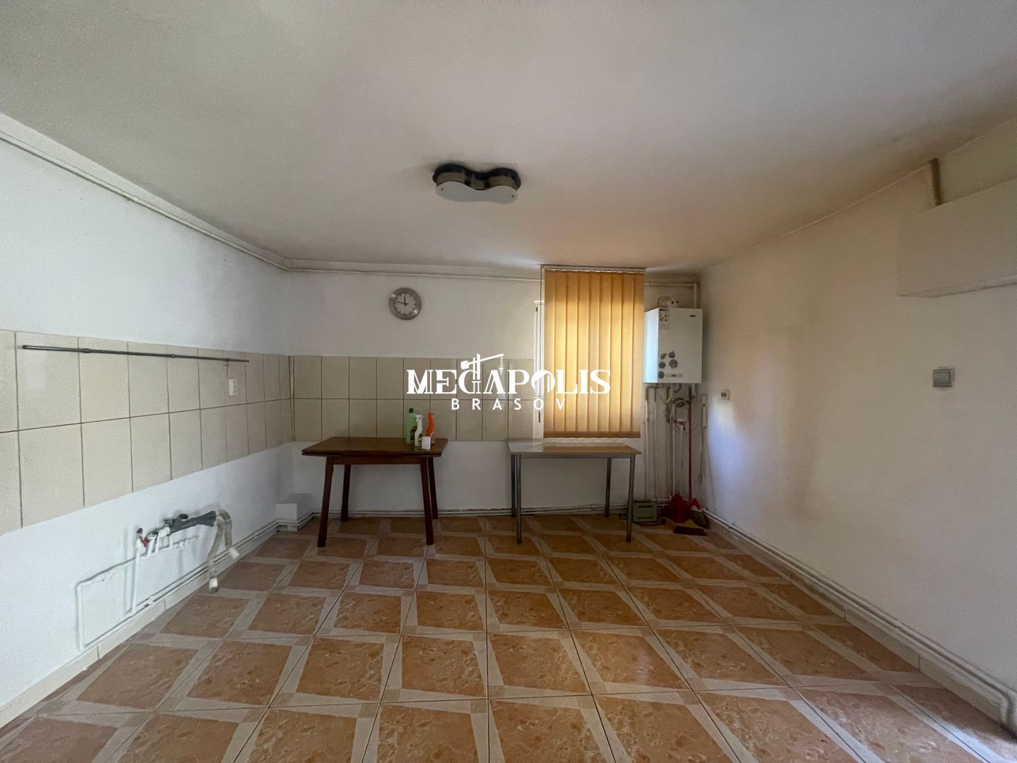 2 Case intr-o Curte/Zona Ultracentrala/Pretabil activitati Comerciale - Poză 14