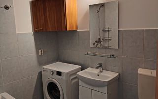 Apartament 37 mp, etaj 3/4, mobilat și utilat complet, 2 parcari. - Poză 7