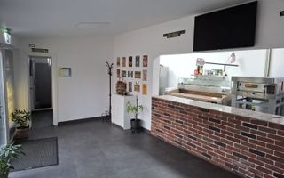 SPATIU COMERCIAL PLUS CASA DE VANZARE IN HOLBOCA 250 000 EURO - Poză 9