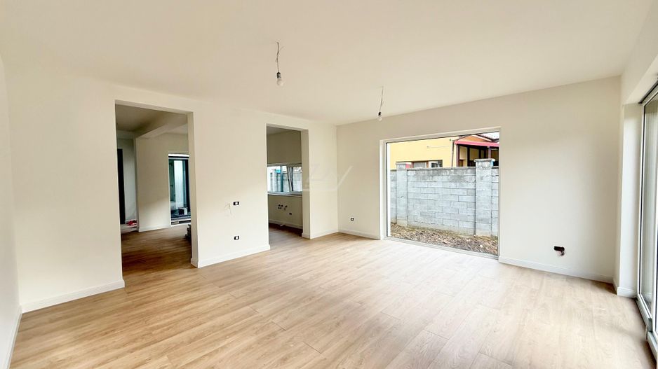 Comision 0! Pozitie excelenta. 3 dormitoare. Zid dublu. - Poză 2