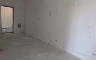 COMISION 0%! Apartament finisat 3 camere-balcon-etaj 1-Zona Zavoaie - Poză 5