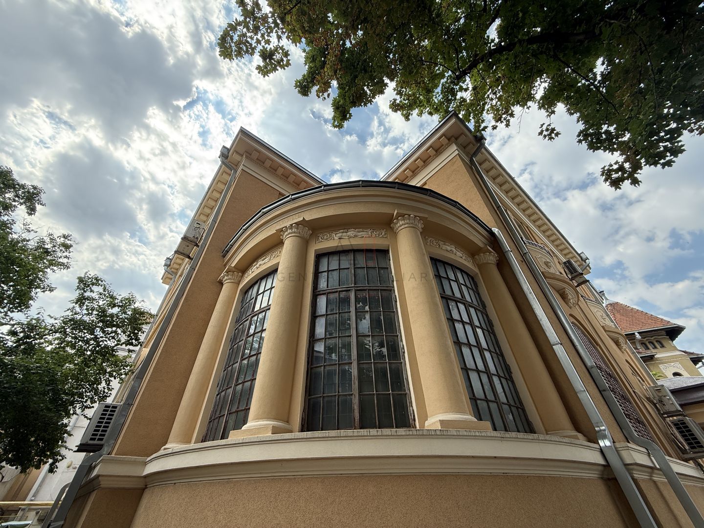 Apartament 4 camere vila interbelica - Poză 1