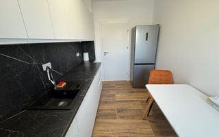 Apartament cu 2 camere, 55mp, parcare, Zona Vivat Residence - Poză 10