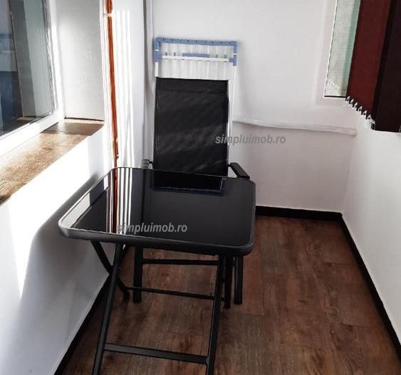 Vand apartament 2 camere, mobilat, la 5 minute de metrou Costin Georgian - Poză 5