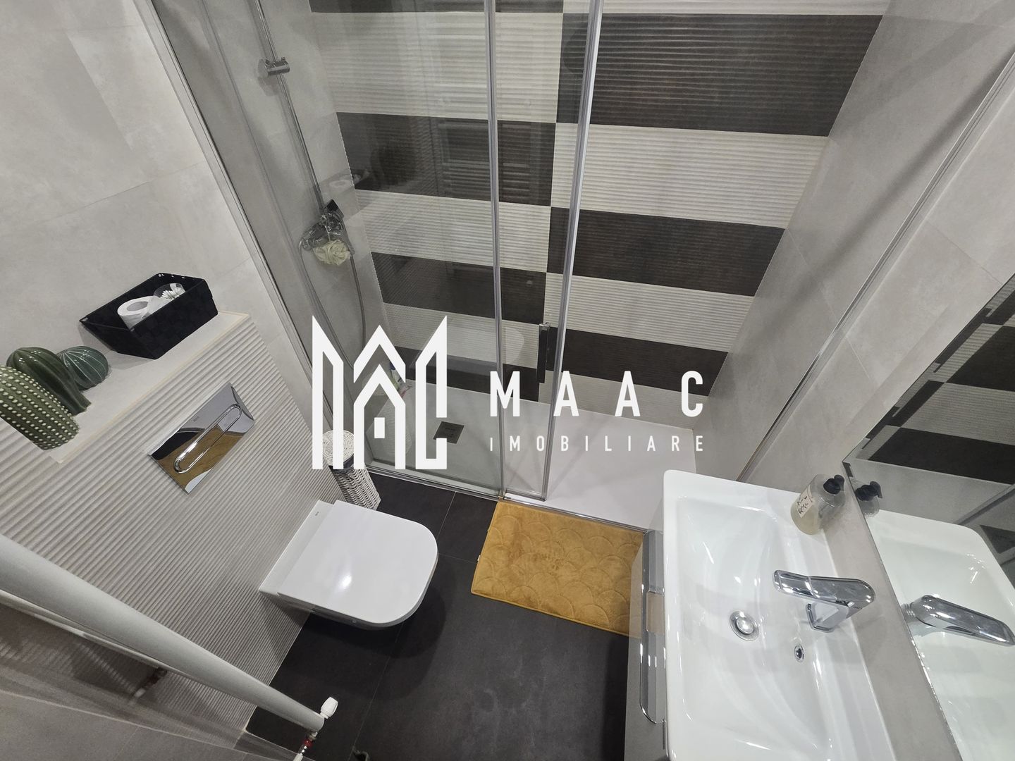 Apartament 3 camere 2 bai 2 balcoane loc de parcare subteran zona Turnisor - Poză 13