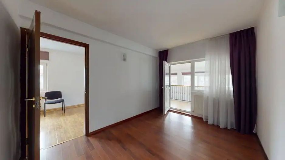 GROZAVESTI - Orhideea / Vila multifunctionala 251 mp / Teren 270 mp - Poză 21