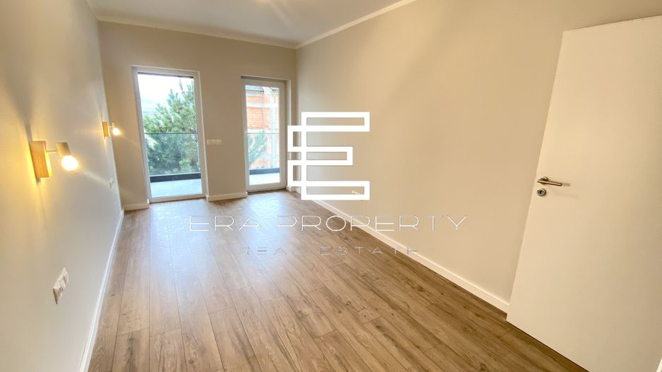 Apartament 2 camere /LA CHEIE/terasa 14.42 mp /zona Aeroport Sibiu - Poză 2