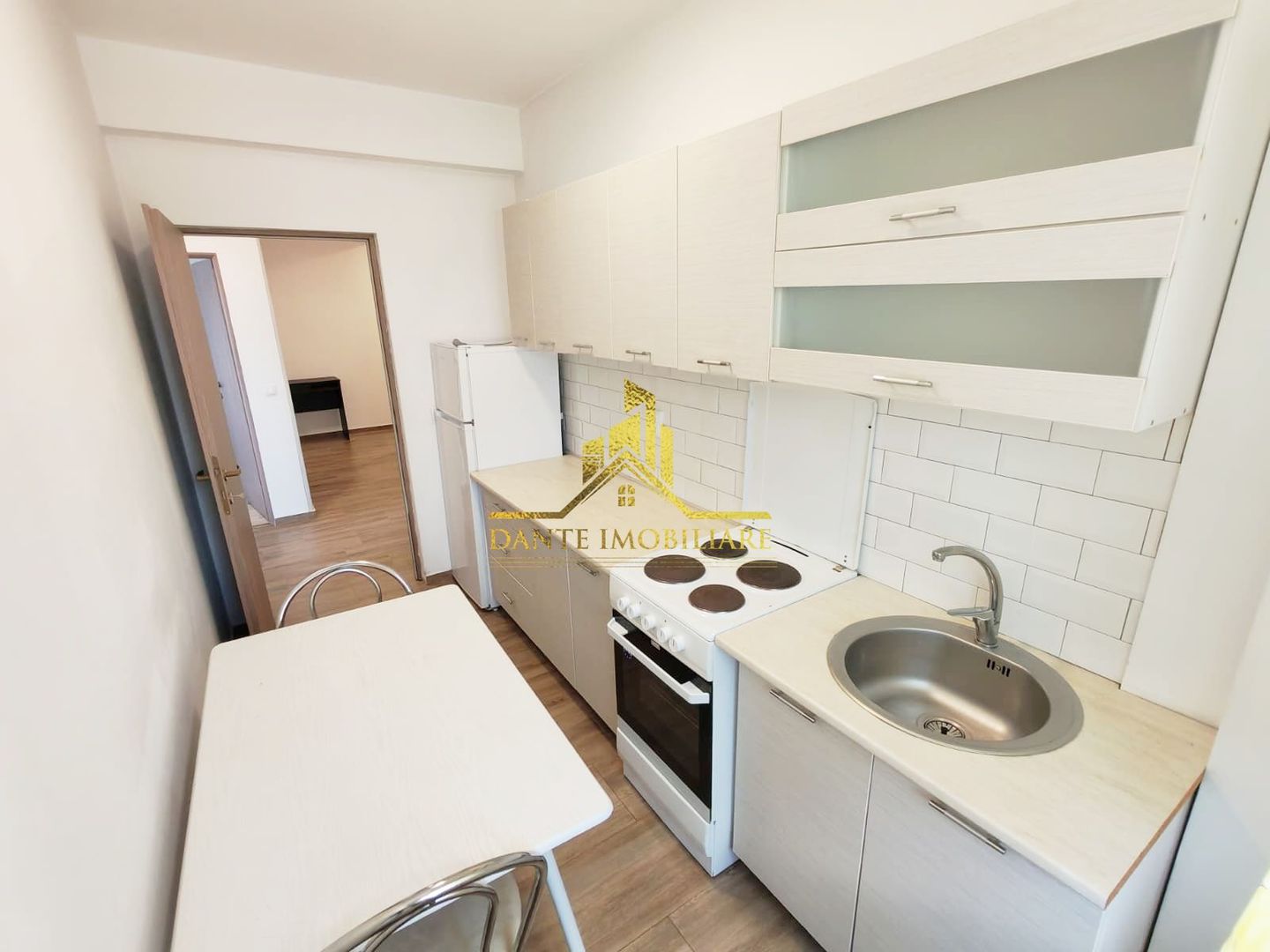 2 camere, decomandat, mobilat modern, parcare, Buna Ziua, zona AUDI - Poză 15