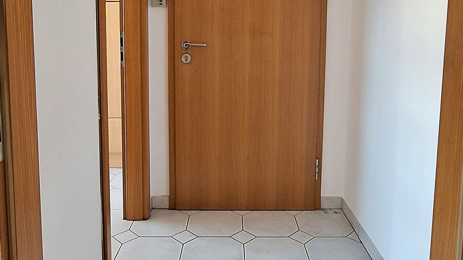 Apartament cu 2 camere - P-ta 700/Business Center - Poză 3