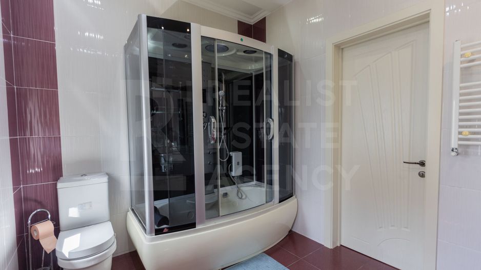 Chirie, casă, 2 nivele, 5 camere, str. George Meniuc, Centru - Poză 18