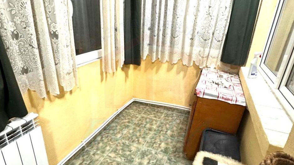 350 Euro-Inchiriere apartament 3 camere Micro 38 - Poză 11