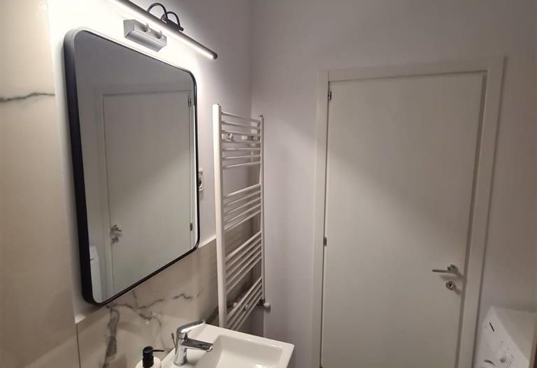 2 cam Dumbravita-Mega Image PRIMA INCHIRIERE - Poză 4