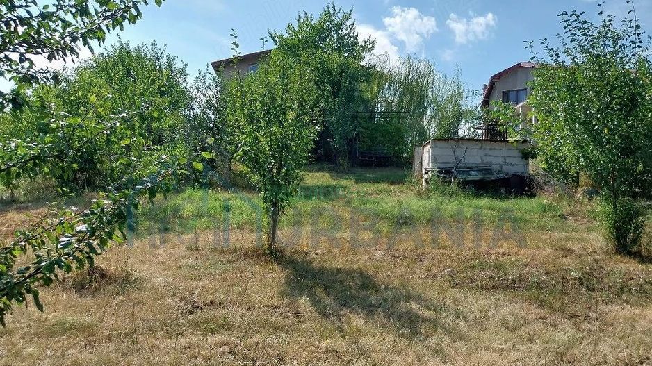 Casă cu teren de vânzare în Dealul Zorilor, Iași - Poză 4