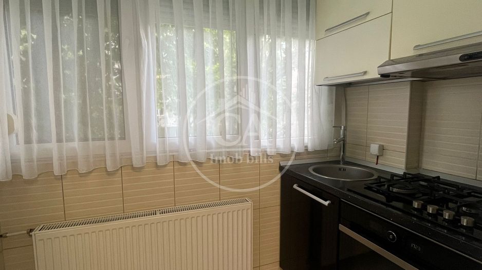 Apartament de închiriat cu 2 camere în zona Nufărul, Oradea - Poză 2