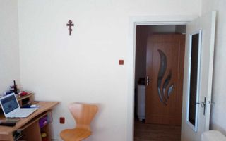 Vand Apartament cu 2 camere, str.Prahova, zona Spitalul Jud.I. - Poză 4