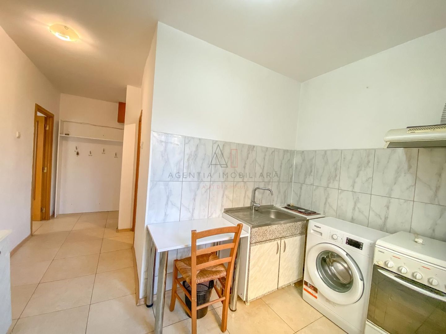 Garsoniera spatioasa | Metrou Gorjului - Poză 7