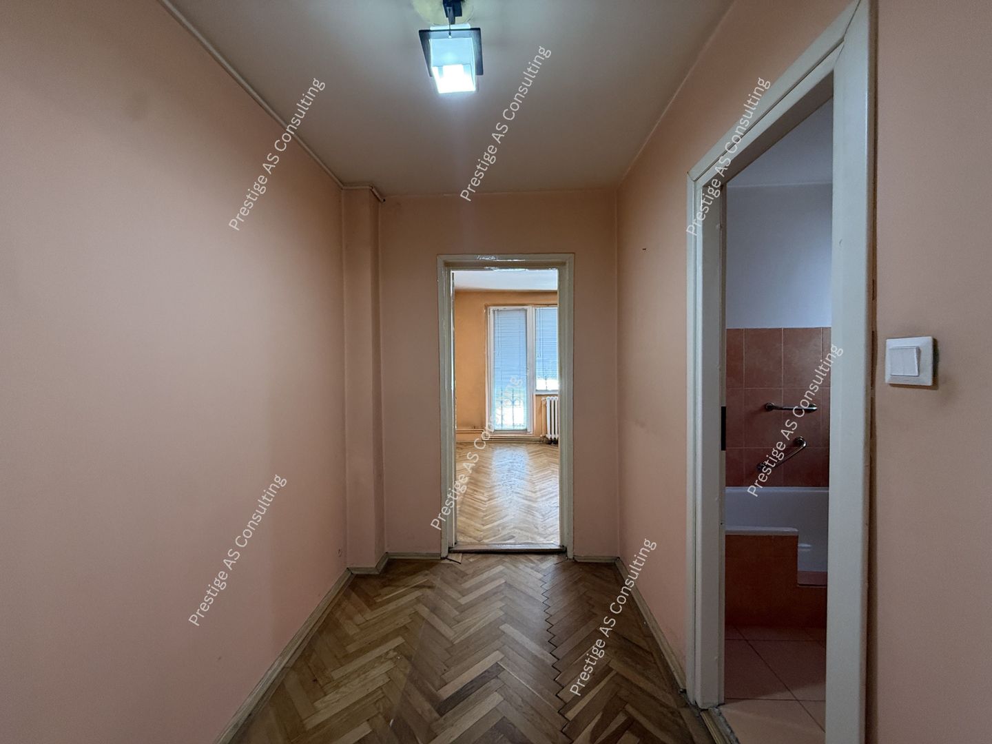 Apartament 4 camere, parter inalt zona Punctele Cardinale - Central - Poză 14