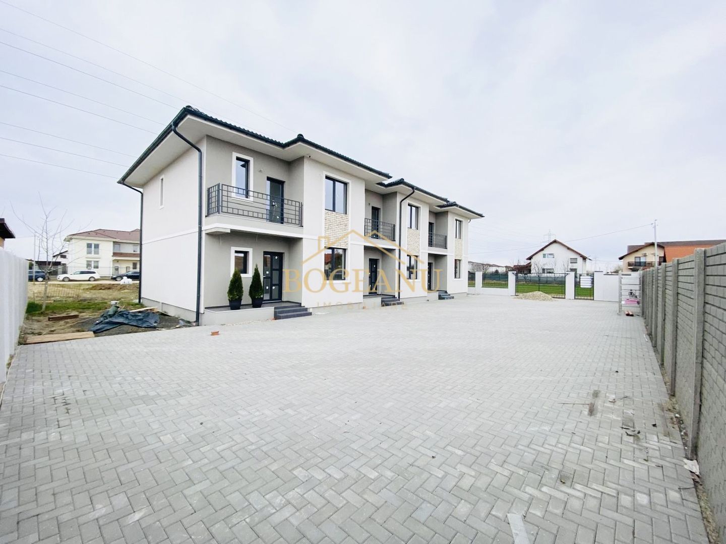 BG154-Triplex Giroc de vânzare,400 mp teren, 2 dormitoare cu 2 bai - Poză 20