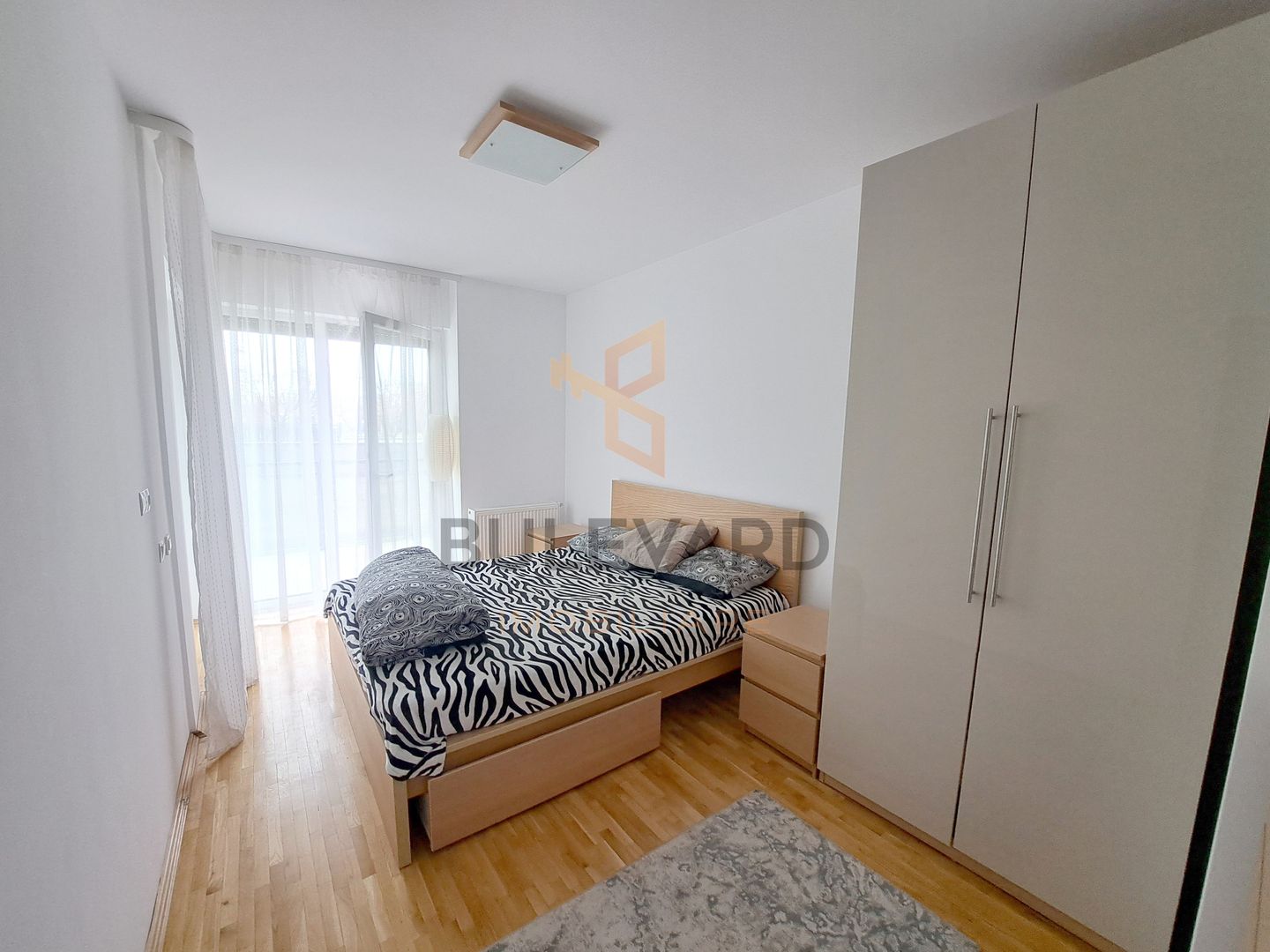 Apartament 2 camere + terasa 16 mp, garaj, zona Iulius Mall - Poză 10
