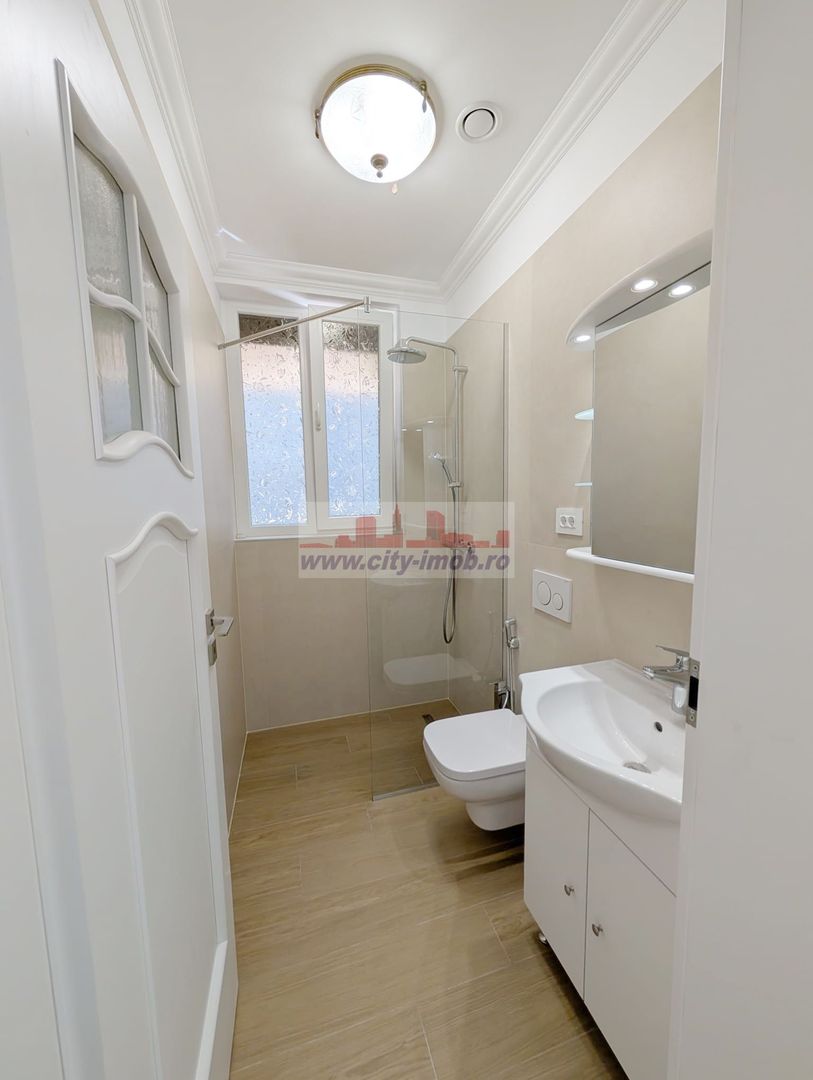 Inchiriere casa 5 camere,  Piața Victoriei,  Renovata 2025 - Poză 18