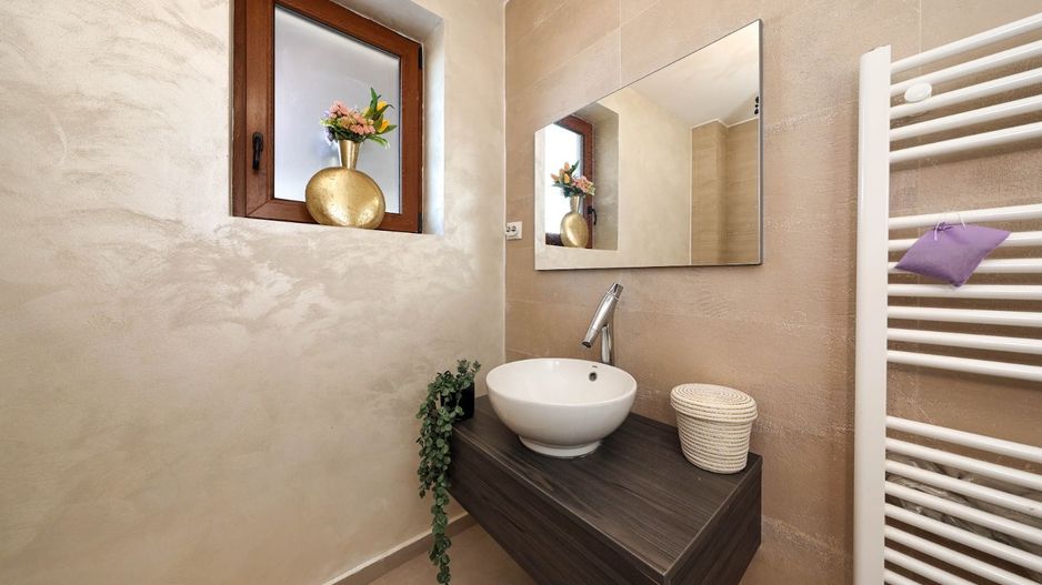 Casă Individuală Modernă de Vânzare | Sânpetru, Brașov - Poză 13