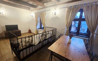 Apartament 3 camere de închiriat Zona Ultracentrală Sibiu - Poză 1