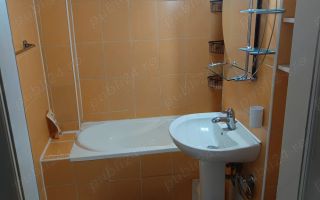 Vând apartament cu 2 camere în Tg Mureș, zonă centrală - Poză 7