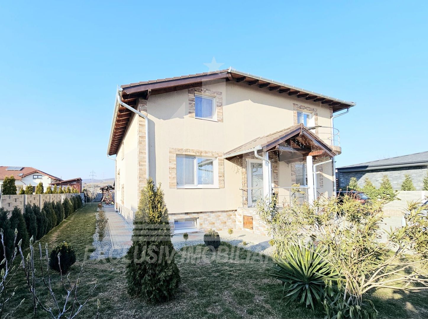 Casa individuala de vanzare, Barabant - Poză 1