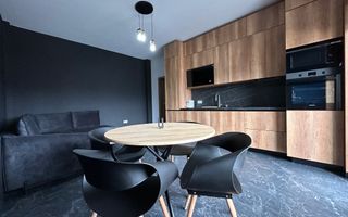 Apartament 3 camere cu loc de parcare și terasă de închiriat - Poză 1