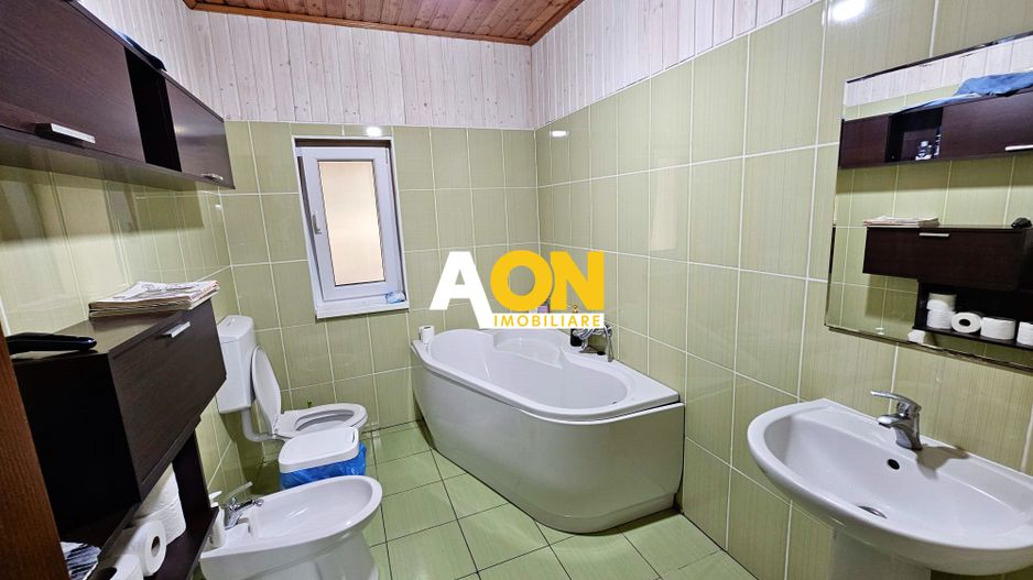 Casa multifunctionala, 6 camere , 700 mp teren, cu utilitati, Ciugud - Poză 9