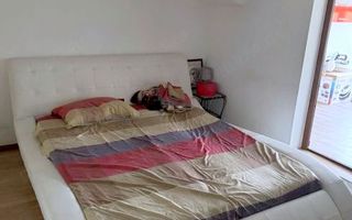 De inchiriat apartament cu 2 camere, Micro 13, et. 5, 300 euro - Poză 2