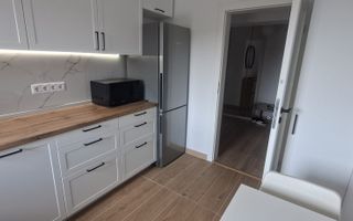 Ultracentral – Apartament 3 Camere Decomandat "La Cheie", Renovat 2025 - Poză 10