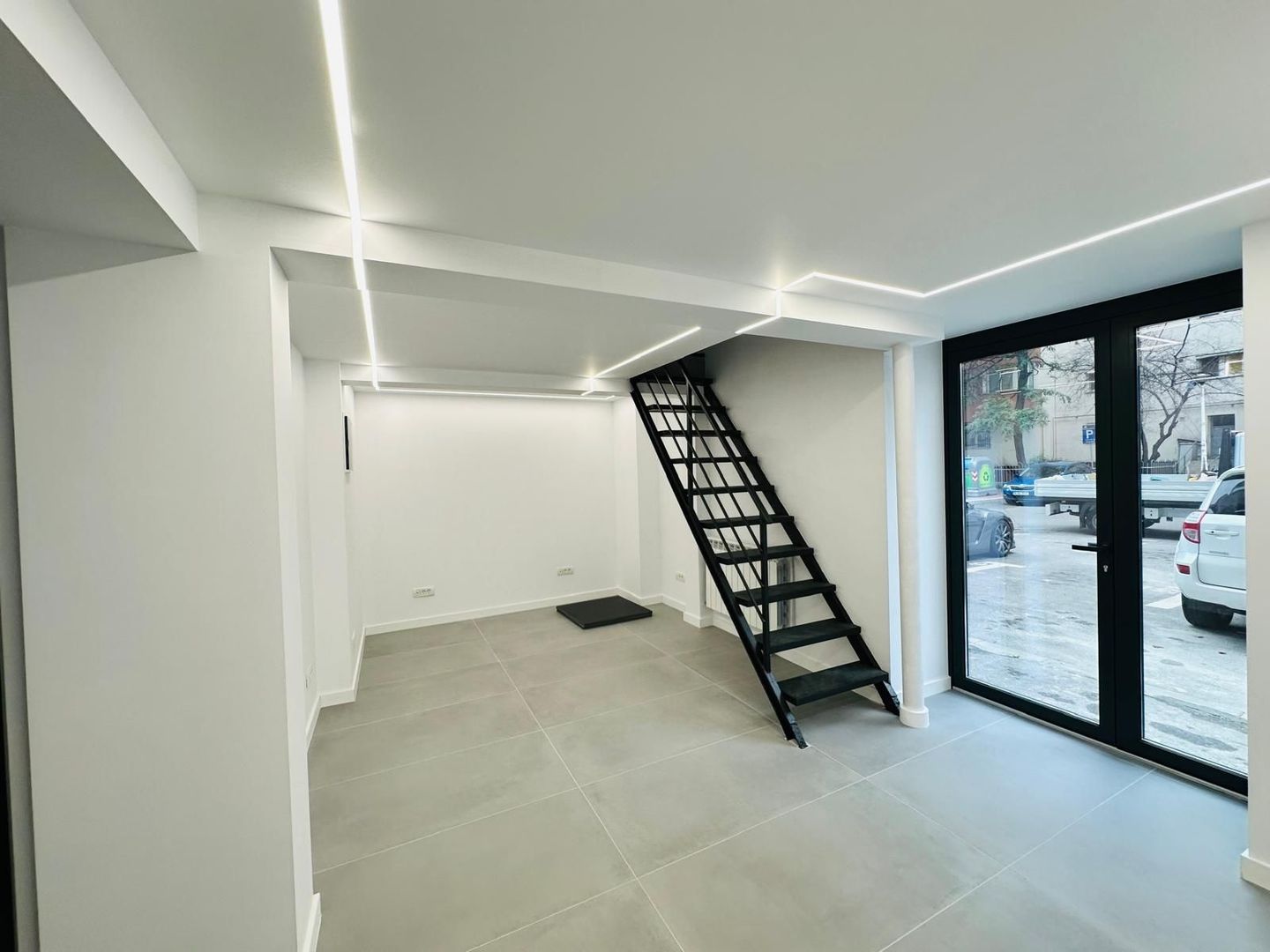 spatiu comercial 110 mp | Decebal | rond Alba Iulia | Muncii - Poză 6