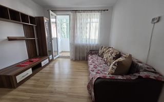 DE VÂNZARE - Apartament cu 2 camere în Bacău - Etaj 1 - Poză 1