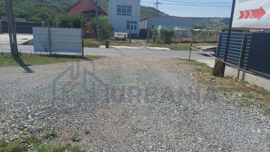 Teren intravilan de vânzare pe Șoseaua Iași-Tomești - Poză 1