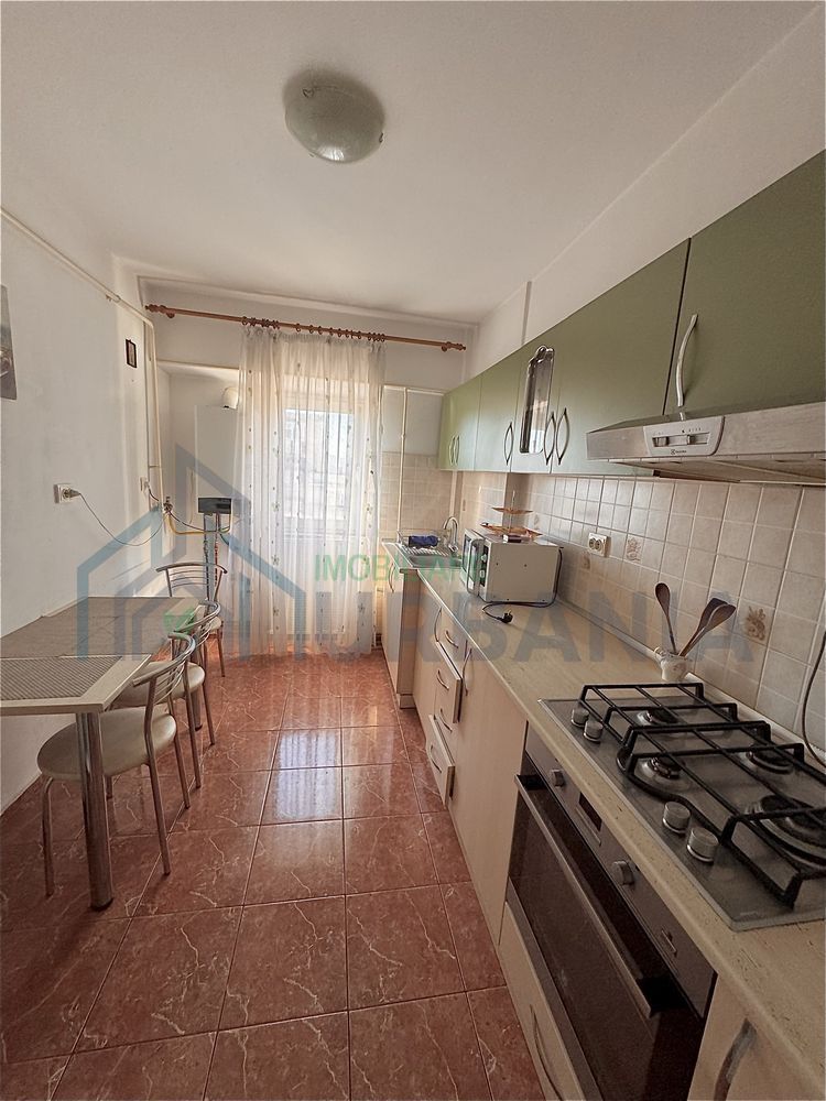 Apartament 3 camere, 2 băi, decomandat - Gara-Centru, Iași - Poză 1