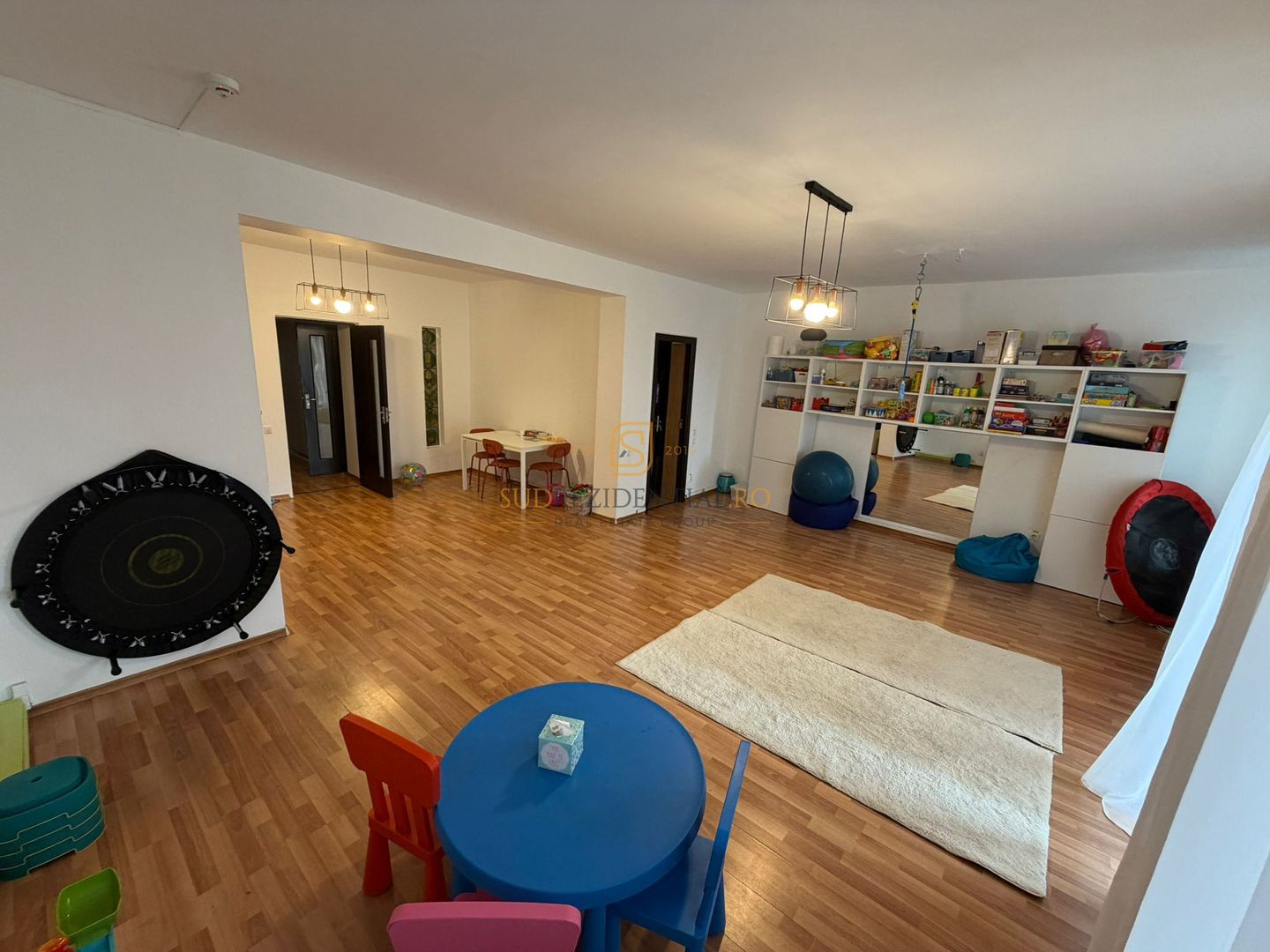 Cladire birouri ultracentral - multiple destinatii ( office/clinica ) - Poză 10