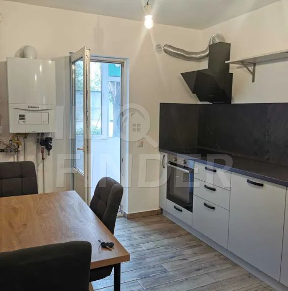 Apartament 3 camere decomandate zona Marasti - Poză 1