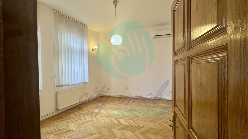 Casa eleganta si curte proprie de 71 mp in zona Plantelor - Poză 6