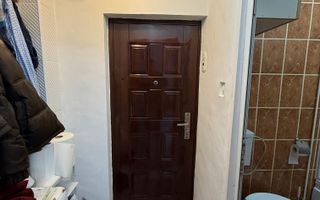 Garsonieră 24 mp - renovată, mobilată și utilată complet - Campina - Poză 4