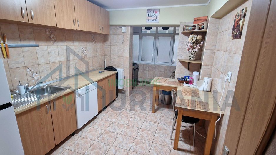 Apartament 3 camere ultracentral, Bd. Ștefan cel Mare, Iași - Poză 1
