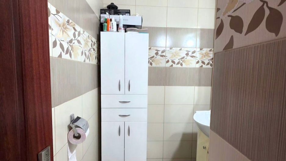3 camere spatios, luminos 2 bai Transilvaniei - Poză 3