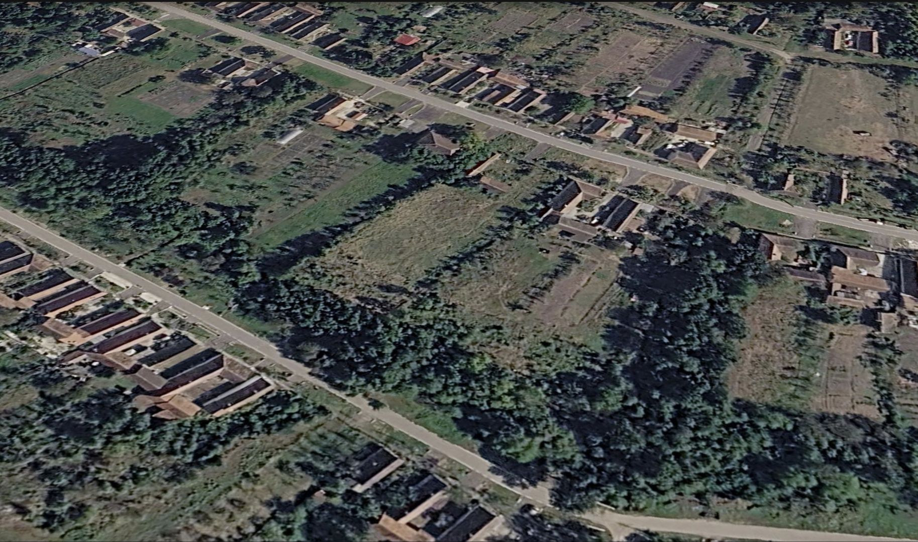 Teren intravilan de 1966 mp în Cralovăț - Poză 4