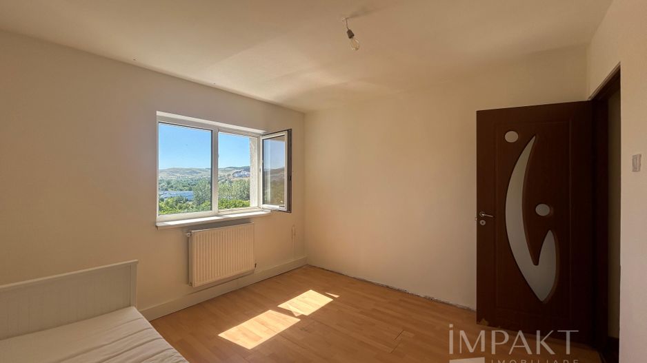 Vanzare apartament cu 3 camere in zona Calea Floresti! - Poză 4
