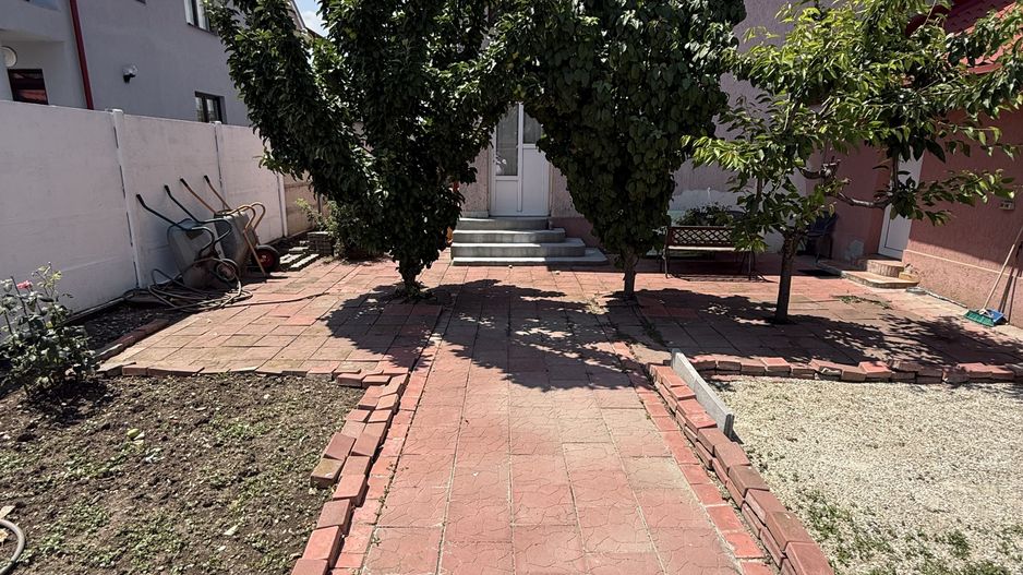 Vila P+1 cu terasă 255 mp + garaj 22,5 mp si teren 417 mp-Berceni ! - Poză 36