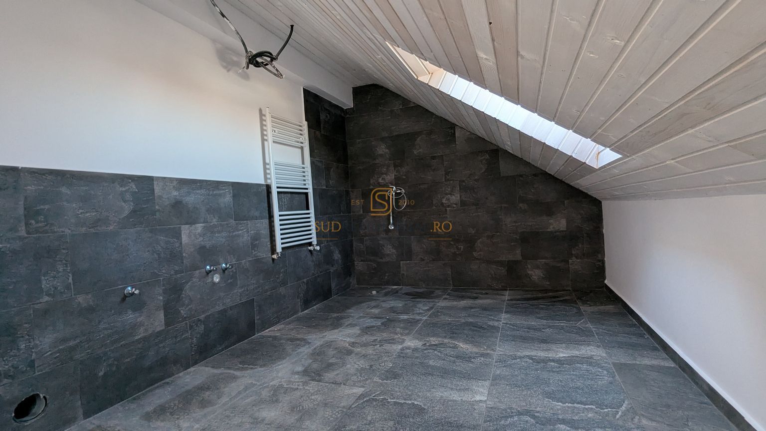 Vila excelenta tip duplex, P+1+Mansarda, Comuna Berceni - Poză 18