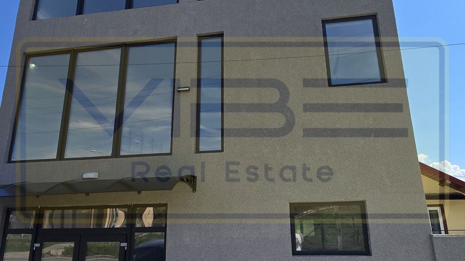 Spatiu 240mp Showroom / Magazin Industrial / Piese etc - Poză 13