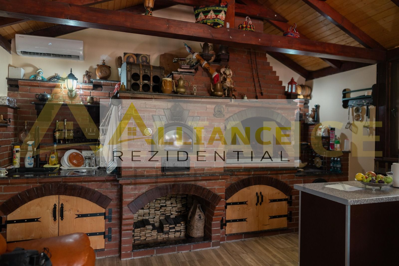 [OLTENITEI] Vila cu 7 camere - 325 MPU - Teren - 766 MP - P+1+M - Poză 6