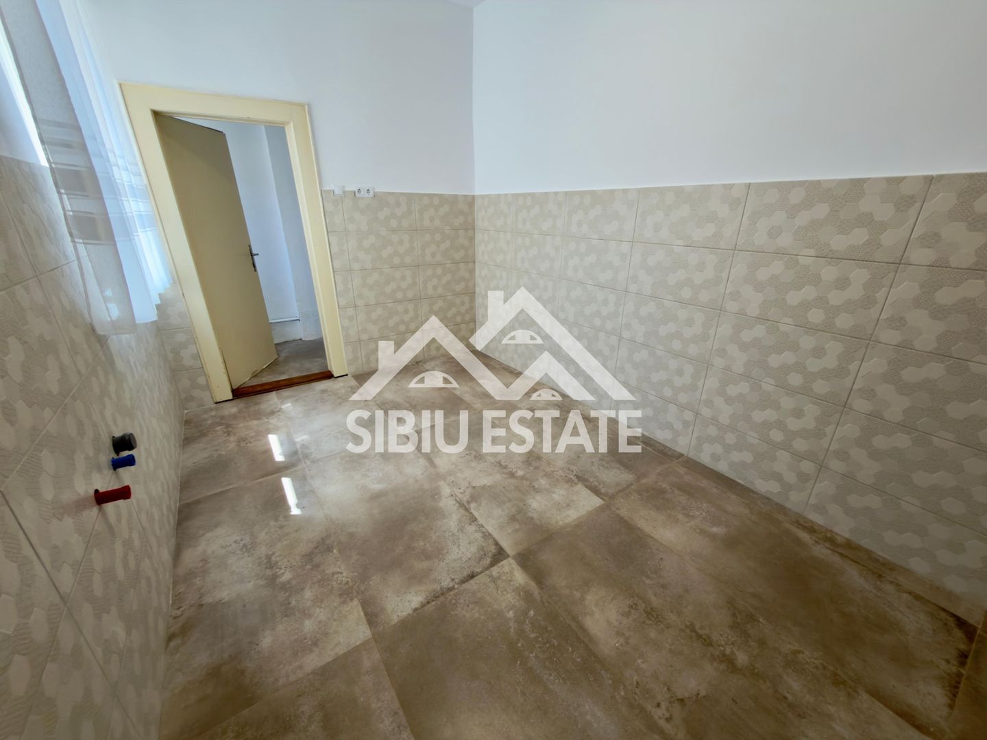 Casa zona centrala Sibiu 2 unitati, ideala investitie - Poză 15