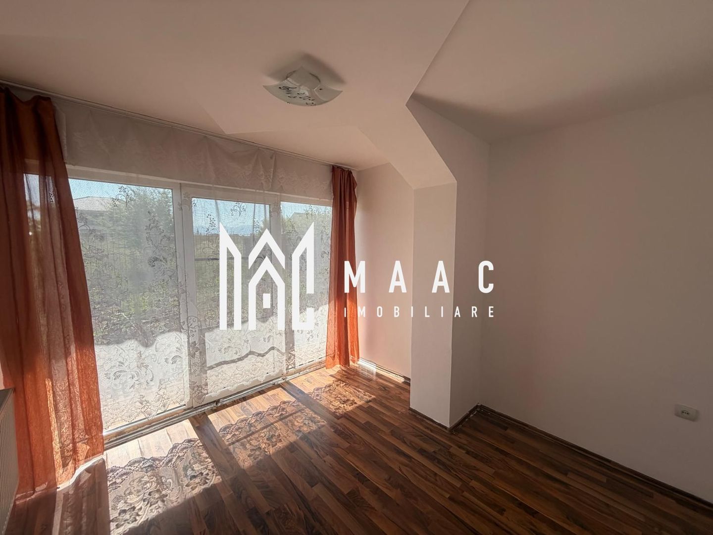 Apartament de vânzare | Țiglari, Sibiu | la casă, curte - Poză 1